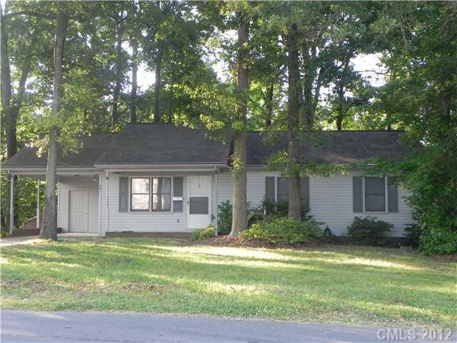 303 Lanier Ave., Mount Holly, NC 28120