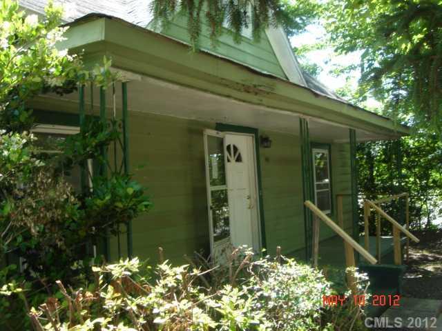 416 E Virginia Ave., Bessemer City, NC 28016
