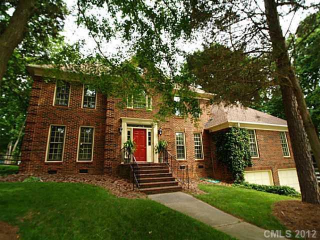 1315 Ashley Creek Dr., Matthews, NC 28105