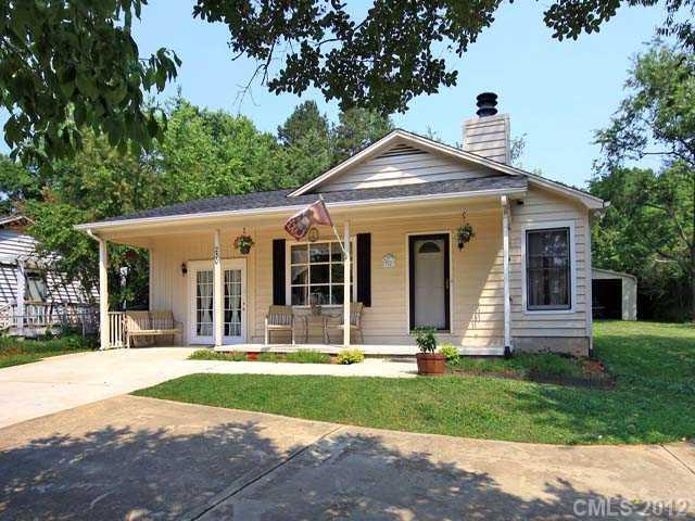 230 Commodore Loop, Mooresville, NC 28117