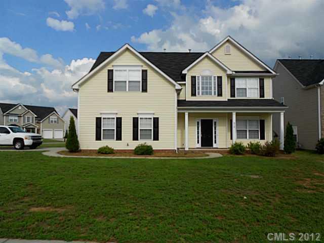 515 Clearwater Dr., Concord, NC 28027
