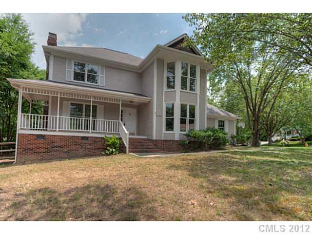 2630 Brightmoor Ridge Dr., Matthews, NC 28105