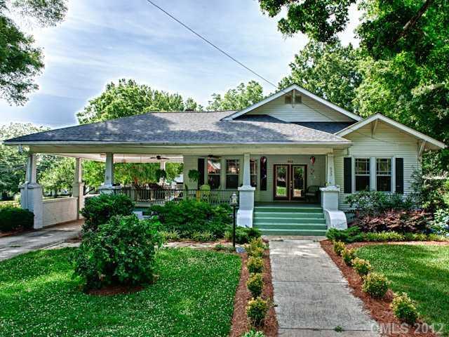 833 N Main St., Mooresville, NC 28115