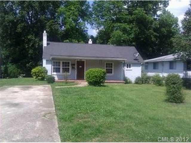 1638 Newland Rd., Charlotte, NC 28216
