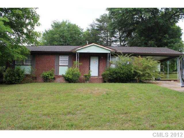 2892 Mary Ave., Gastonia, NC 28052