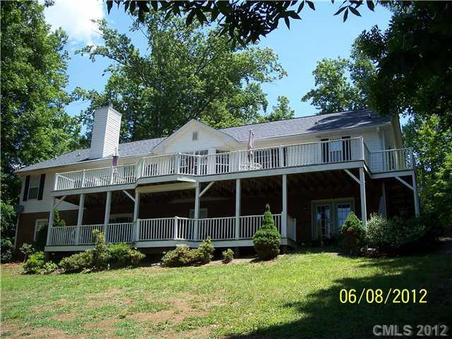432 Carriage Rd., Statesville, NC 28677