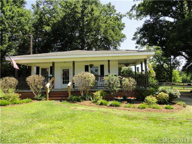 147 Linwood Rd., Mooresville, NC 28115