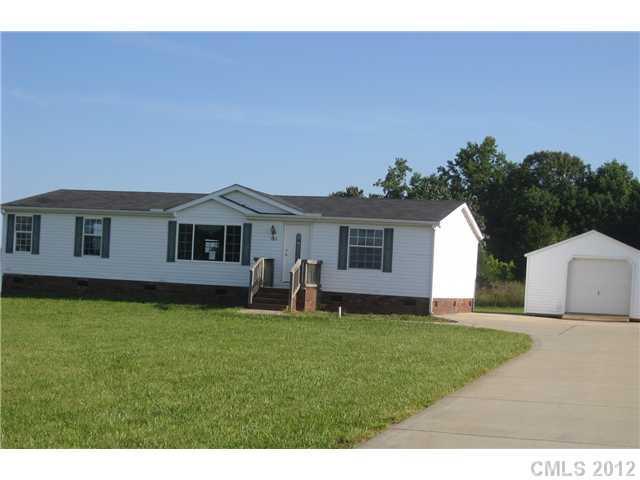 187 Olin Loop Rd., Olin, NC 28660