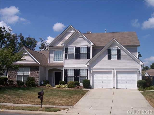 9132 Viscount Ln., Charlotte, NC 28269