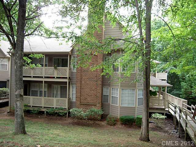 6020 Gray Gate Ln. ##H, Charlotte, NC 28210