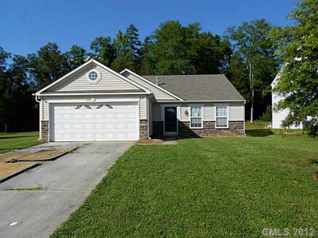 1697 Red Bird Cir., Concord, NC 28025