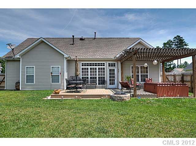 148 Kristens Court Ct., Mooresville, NC 28115