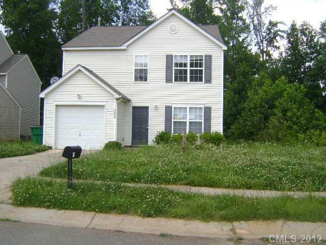 5620 Twin Brook Ln., Charlotte, NC 28269