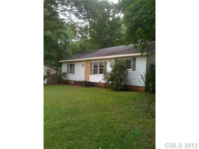 324 Morningside Rd., Charlotte, NC 28214