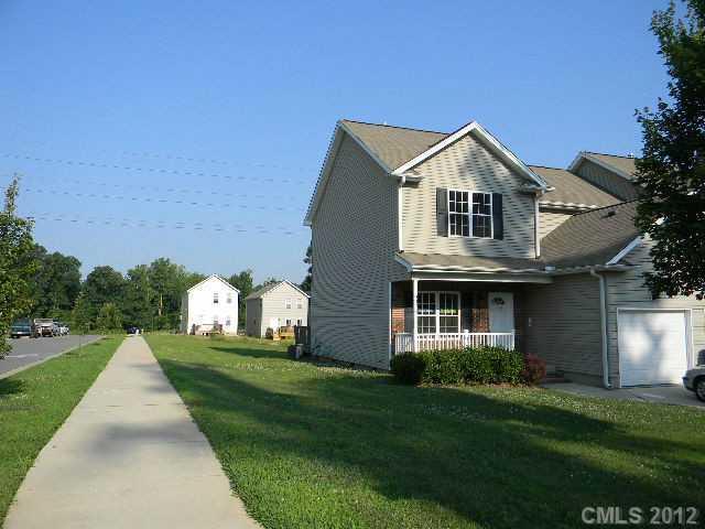 130 Ridge Bluff Rd., Mooresville, NC 28115