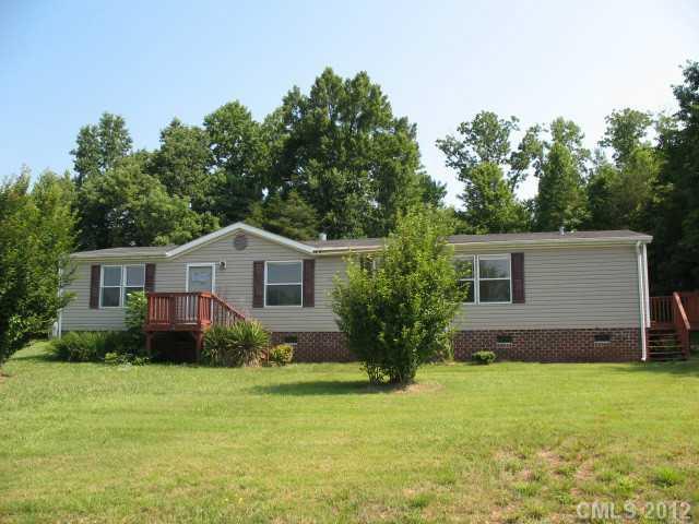 141 Gemstone Dr., Statesville, NC 28625
