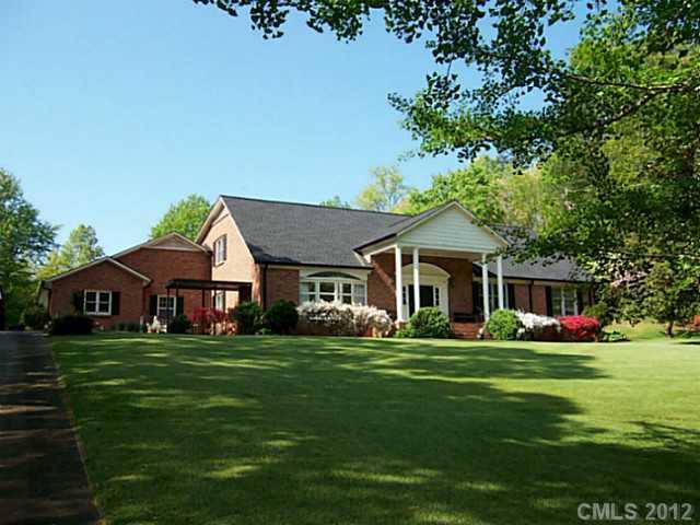 1104 Stanley Lucia Rd., Mount Holly, NC 28120