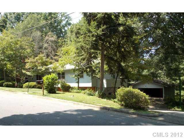 410 Oakhurst Rd., Statesville, NC 28677