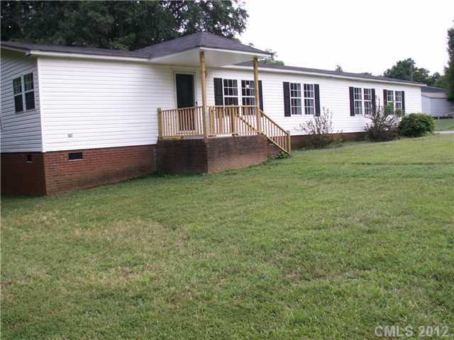 2011 Rhonda Dr., Gastonia, NC 28054