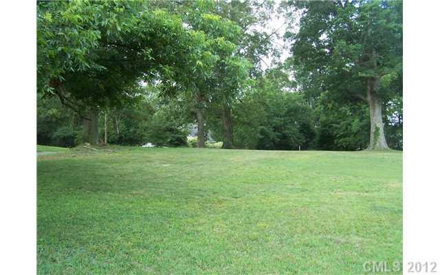 318 East South Main St., Waxhaw, NC 28173