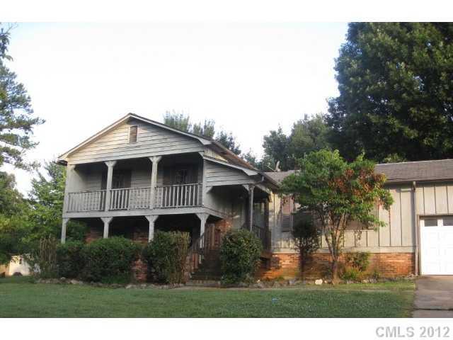 3321 NE 23rd St., Hickory, NC 28601