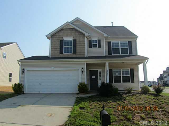 2900 Village Center Dr., Dallas, NC 28034