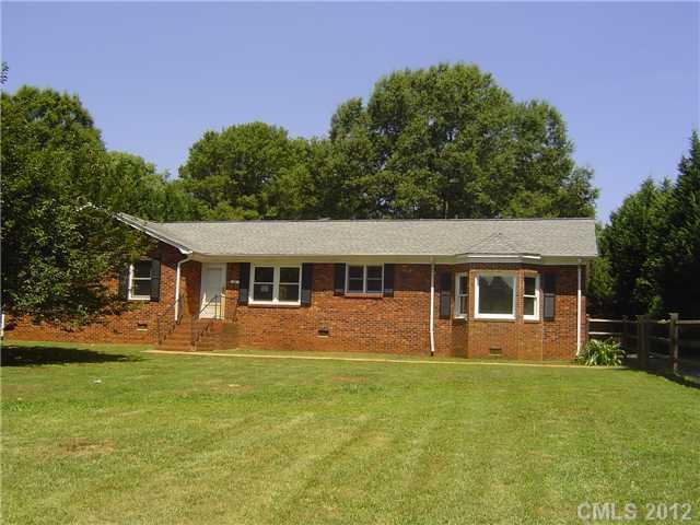 406 Mt Holly-huntersville Rd., Huntersville, NC 28078