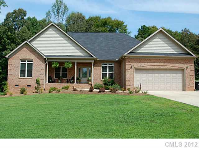 3923 Furnace Creek Dr., Iron Station, NC 28080