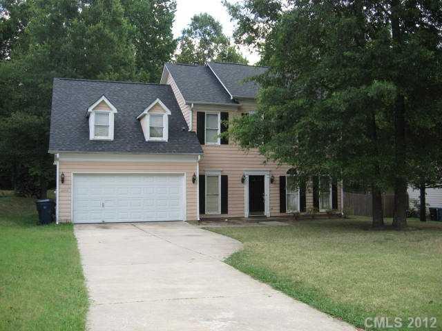 2444 Kirkholm Dr., Matthews, NC 28105