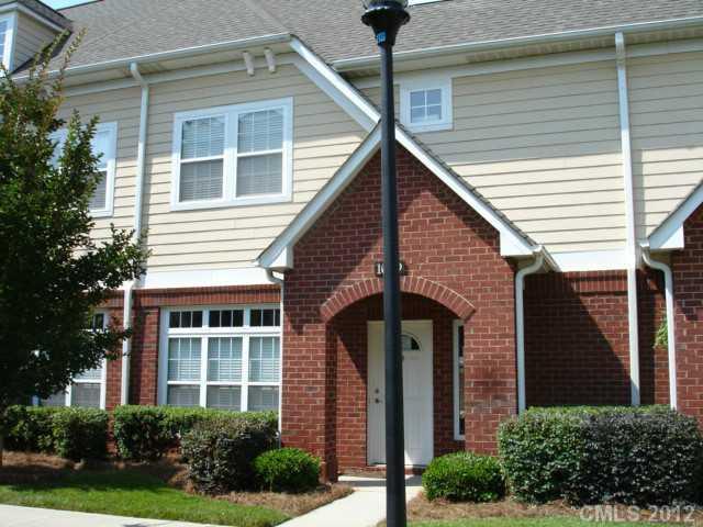 1039 Central Park Cir., Davidson, NC 28036