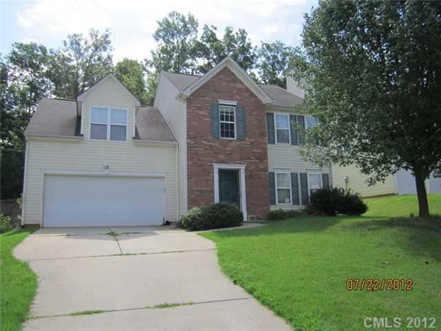 8022 Donet Terrace Dr., Charlotte, NC 28215