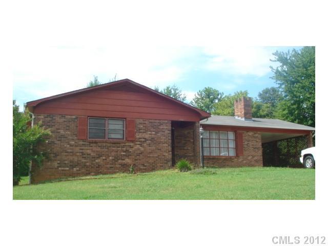 1408 Robbins Dr., Lenoir, NC 28645