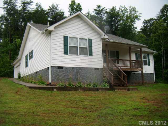 43 Dunigan Dr., Columbus, NC 28722