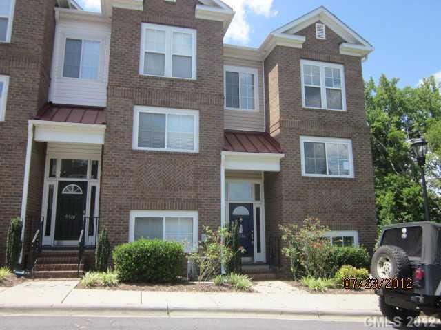 9506 Dunbrody Ln. #-, Charlotte, NC 28273