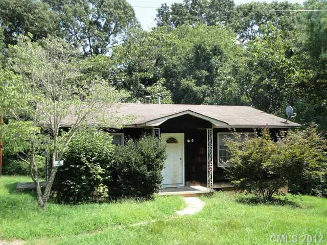 1011 Hull St., Statesville, NC 28677