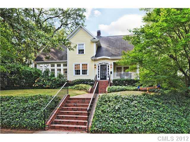 943 Bromley Rd., Charlotte, NC 28207