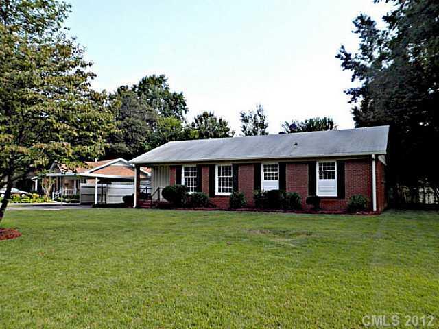 4131 Woodgreen Ter., Charlotte, NC 28205
