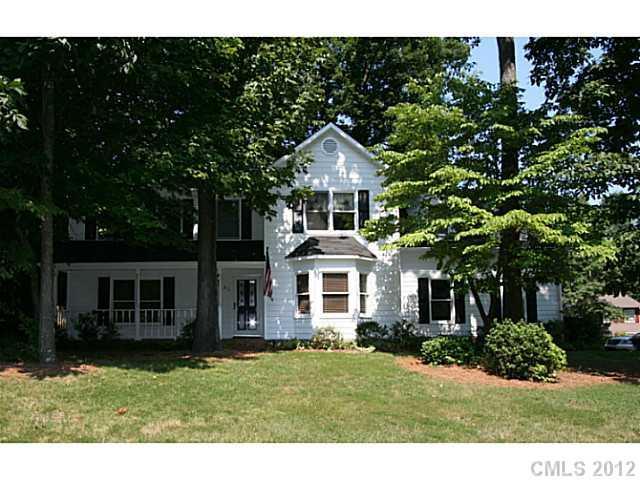 828 Brightmoor Dr., Matthews, NC 28105