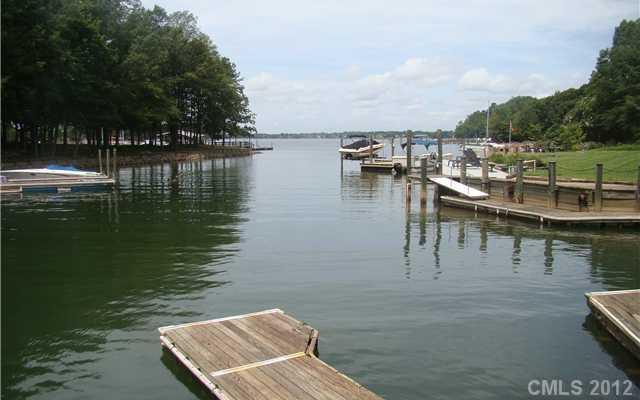 7624 Waterview Dr., Cornelius, NC 28031