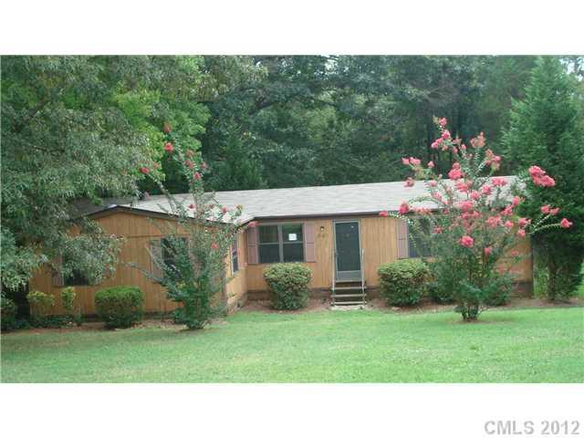561 Bethlehem Rd., Statesville, NC 28677