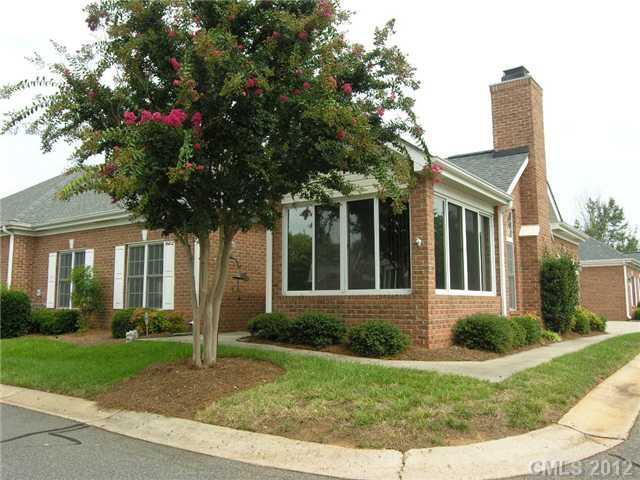 8318 Highland Glen Dr. ##A, Charlotte, NC 28269