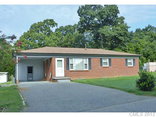 1941 NE 28th St., Hickory, NC 28601