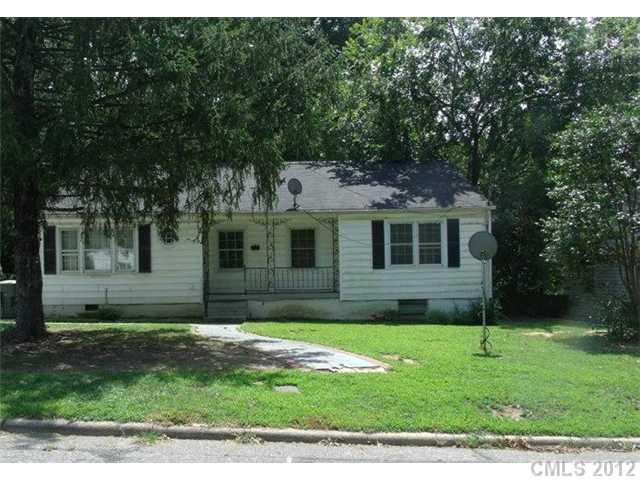 1015 Holland Ave., Gastonia, NC 28052