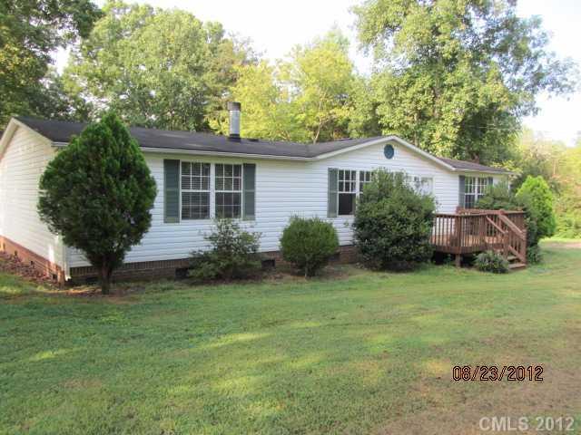738 Mosteller Ln., Lincolnton, NC 28092