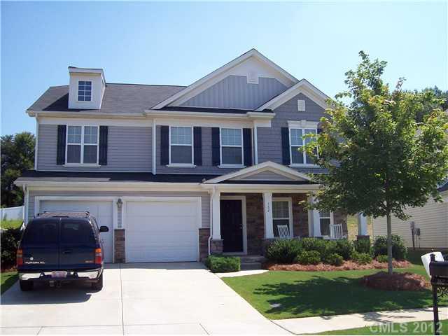 162 Silverspring Pl., Mooresville, NC 28117