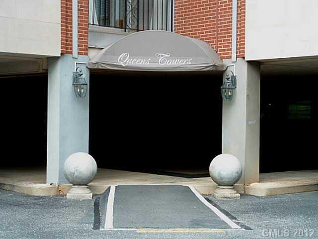 1300 Queens Rd. #211, Charlotte, NC 28207