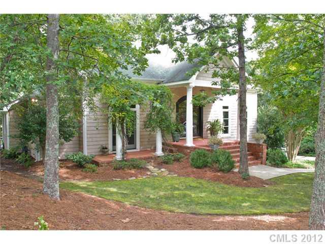 107 Peters Pl., Davidson, NC 28036