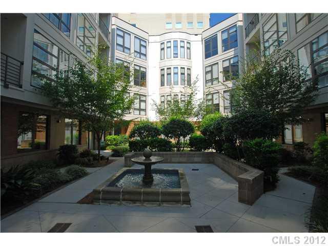 525 E 6th St. #322, Charlotte, NC 28202