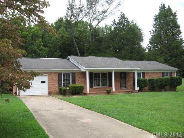 8947 Myra Way, Charlotte, NC 28215