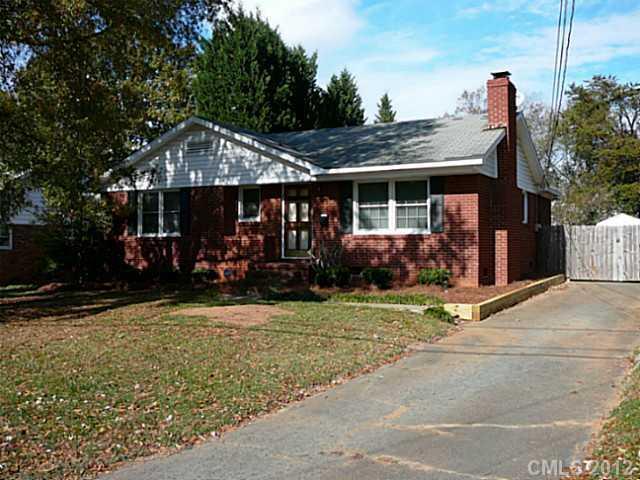 4920 Brooktree Dr., Charlotte, NC 28208